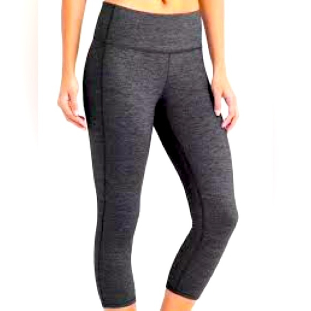 Athleta Quest Chaturanga Grey High Rise Workout Cropped Leggings Size Small